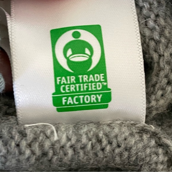 J. Crew Raw Seam Crewneck Sweater Size Small - Picture 9 of 9